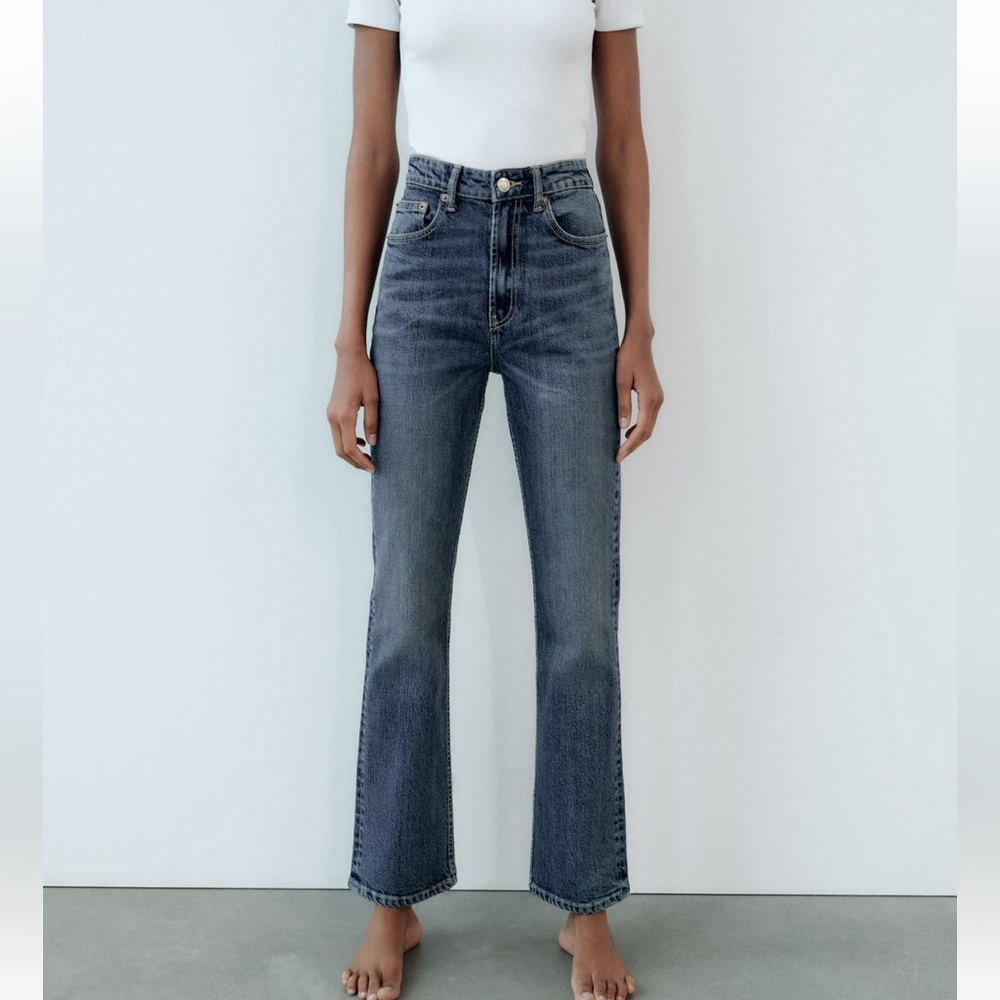 ZARA NEW JEANS TRE STOVE PIPE HIGH RISE WITH TAG